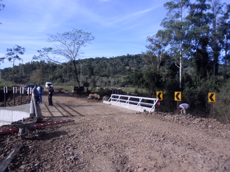 Nova Ponte do Tateto liberada para trânsito!